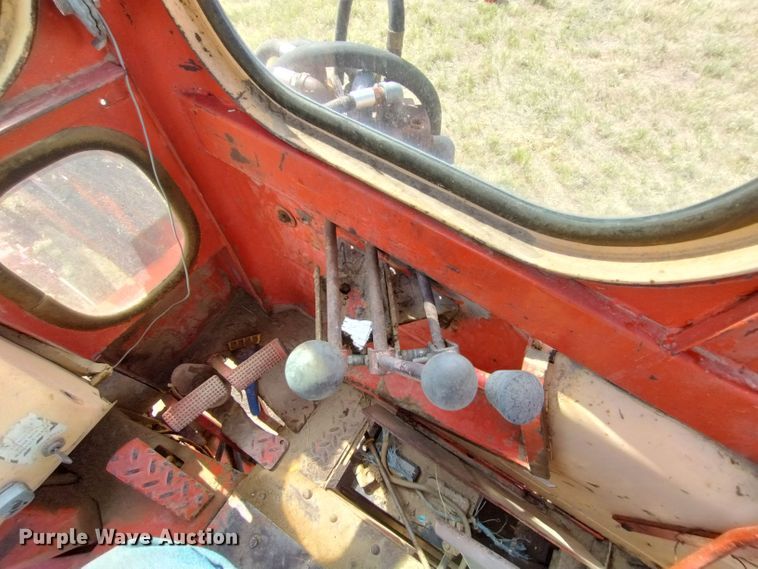 image for item DR1317 Case 1031 Comfort King  tractor