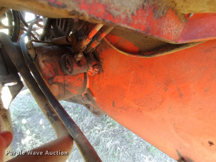 image for item DR1317 Case 1031 Comfort King  tractor