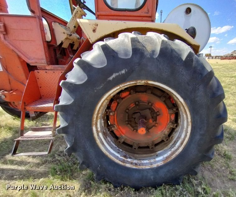 image for item DR1317 Case 1031 Comfort King  tractor