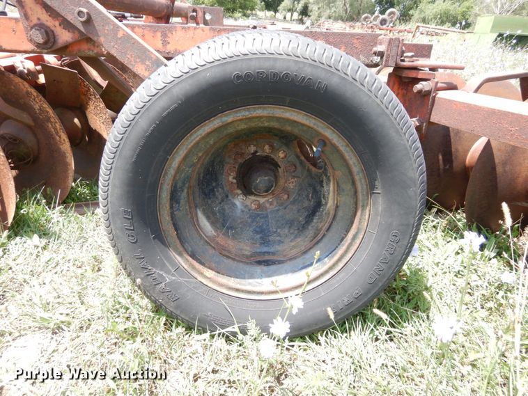 image for item DS1298 Allis Chalmers  tandem disk