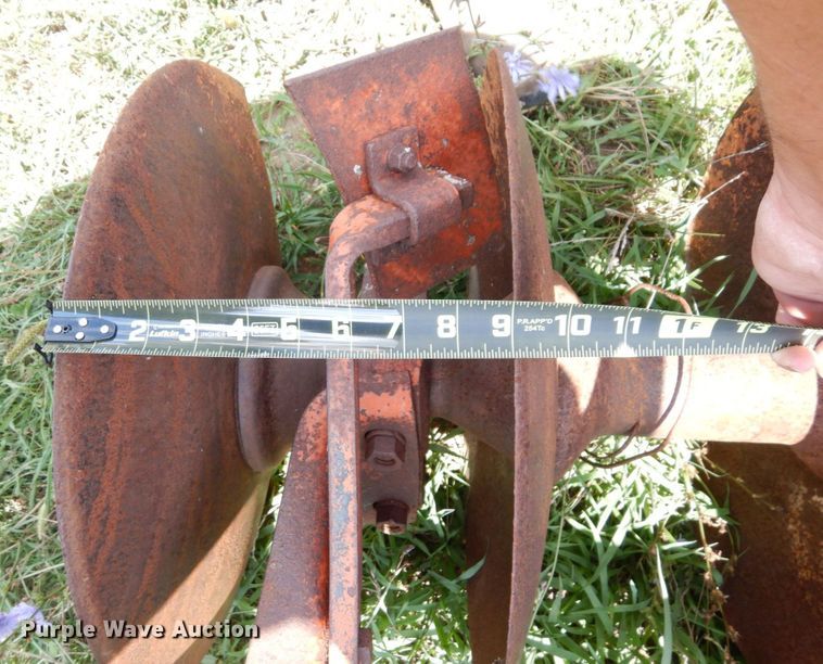 image for item DS1298 Allis Chalmers  tandem disk