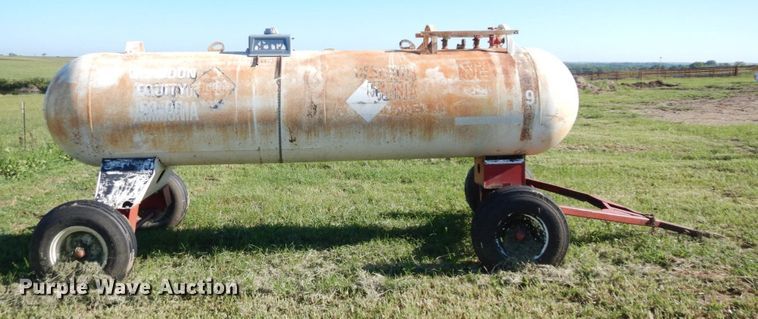 image for item DS1300 NH3 tank