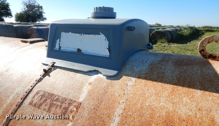 image for item DS1300 NH3 tank