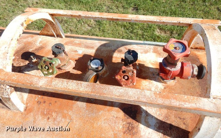 image for item DS1300 NH3 tank