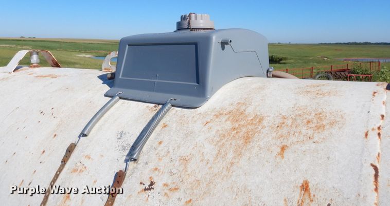 image for item DS1305 Trinity Industries  NH3 tank