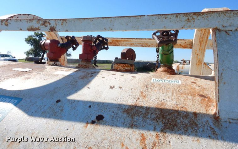 image for item DS1305 Trinity Industries  NH3 tank