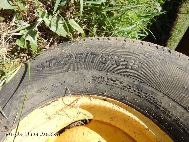 image for item DS1307 Hay bale feeder wagon