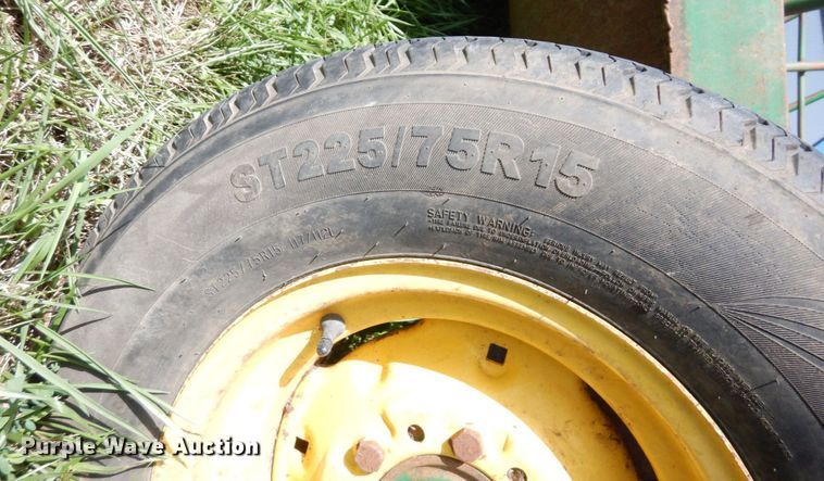 image for item DS1308 Hay bale feeder wagon