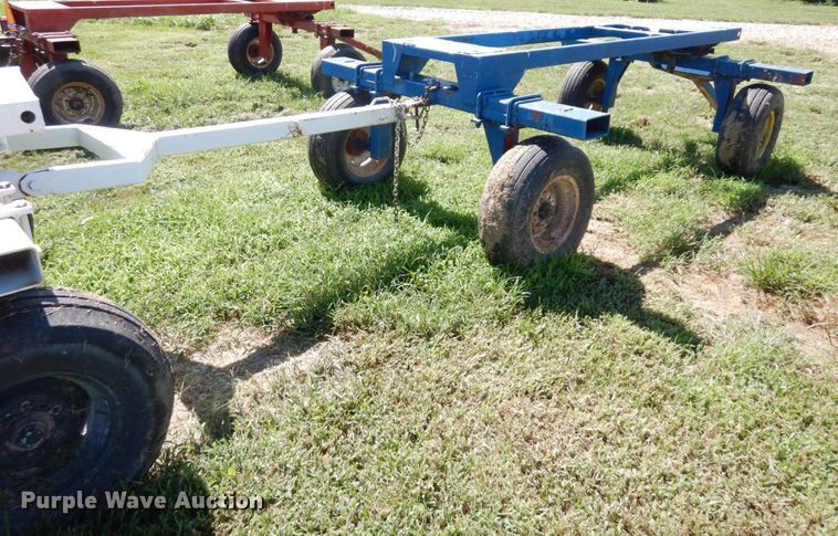 image for item DS1309 (2) NH3 tank running gear