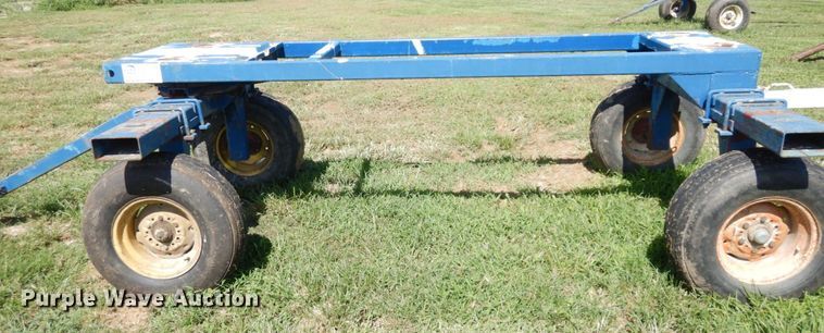 image for item DS1309 (2) NH3 tank running gear