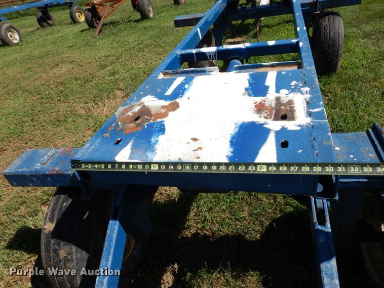 image for item DS1309 (2) NH3 tank running gear