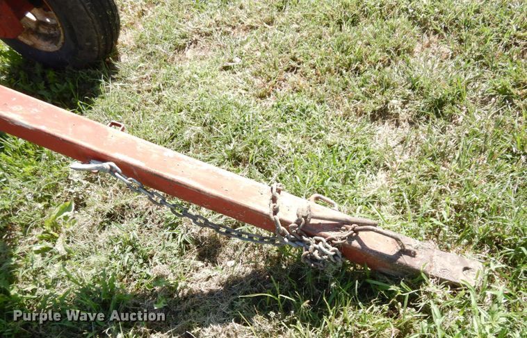 image for item DS1310 (2) NH3 tank running gear