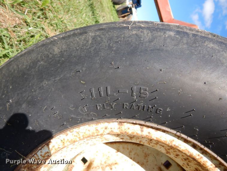 image for item DS1310 (2) NH3 tank running gear