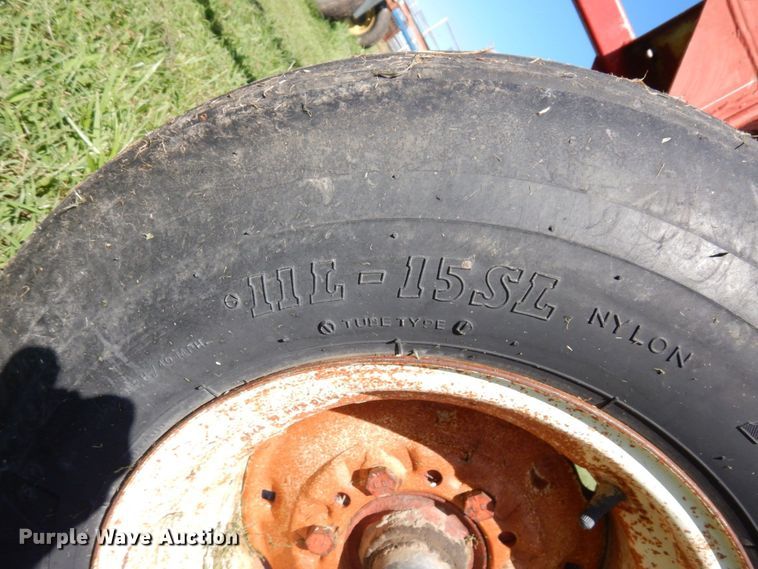 image for item DS1310 (2) NH3 tank running gear