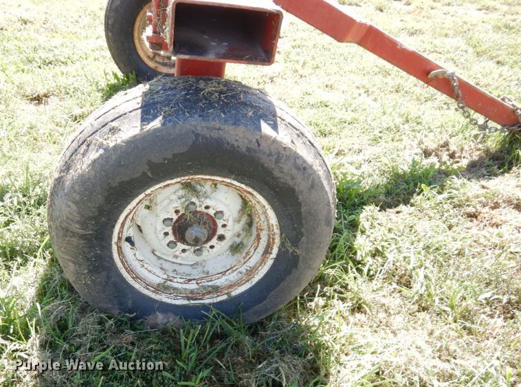 image for item DS1310 (2) NH3 tank running gear