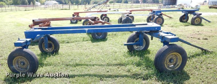 image for item DS1311 (2) NH3 tank running gear