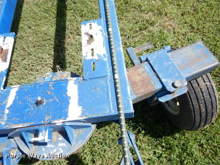 image for item DS1311 (2) NH3 tank running gear