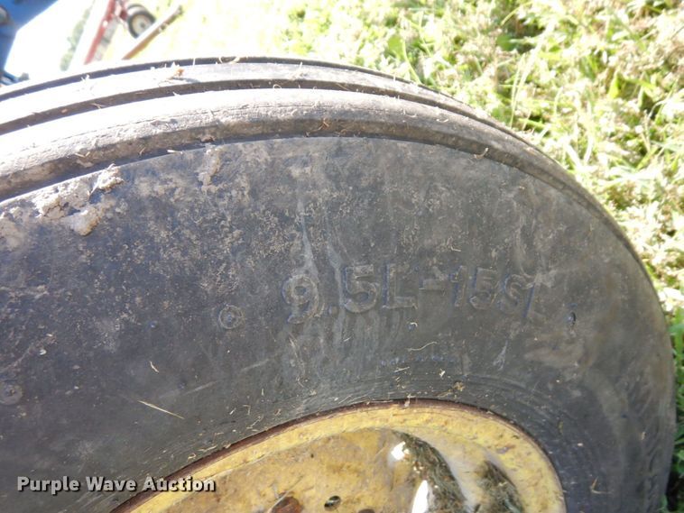 image for item DS1311 (2) NH3 tank running gear