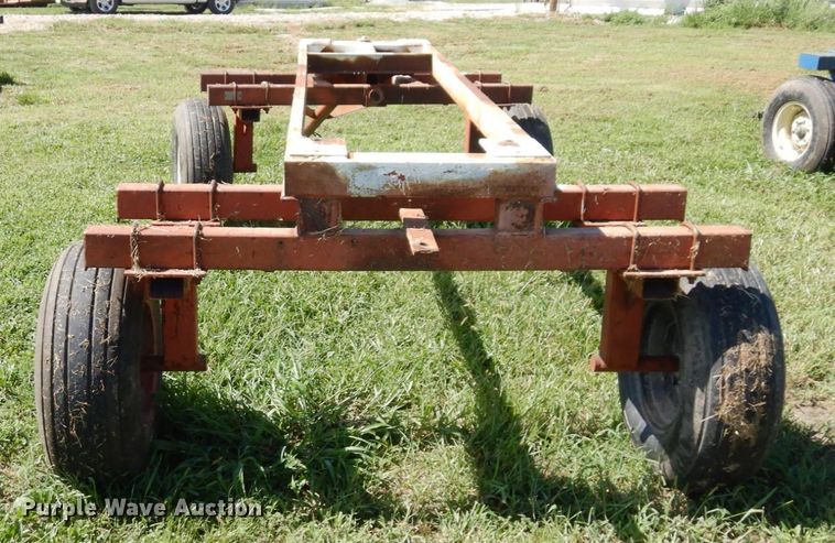 image for item DS1311 (2) NH3 tank running gear