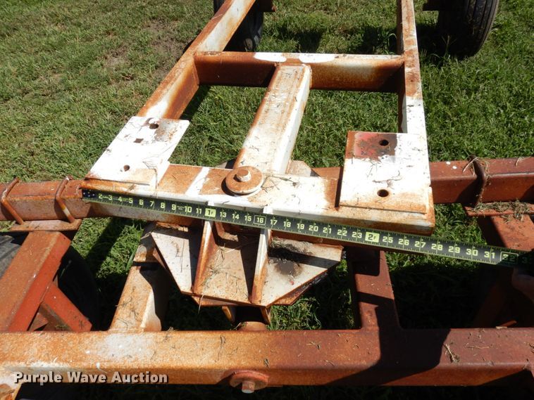 image for item DS1311 (2) NH3 tank running gear