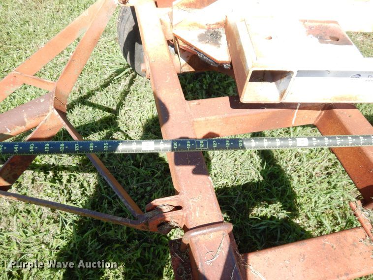 image for item DS1311 (2) NH3 tank running gear