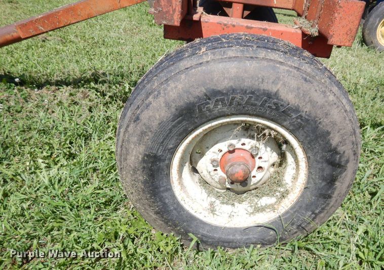 image for item DS1311 (2) NH3 tank running gear