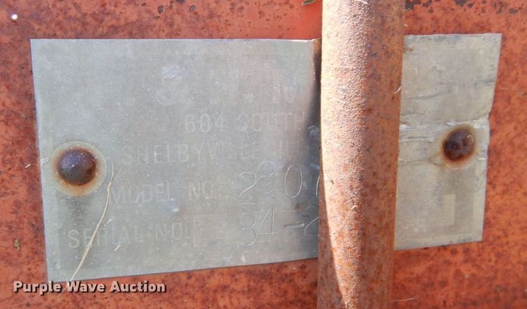 image for item DS1311 (2) NH3 tank running gear