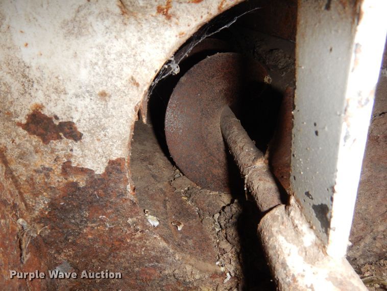 image for item DS1314 My-D Han-D  cake feeder