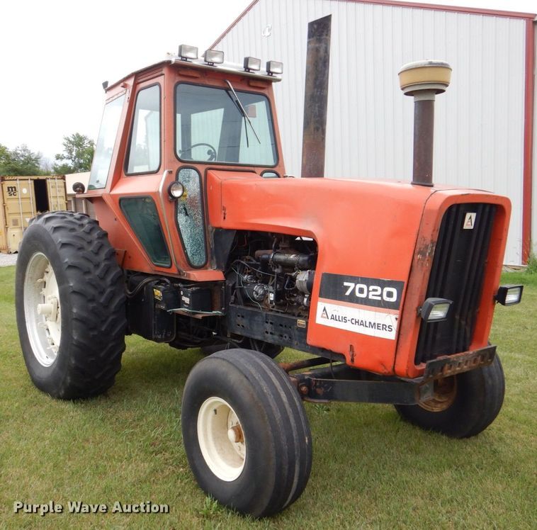 image for item DS8177 1978 Allis-Chalmers 7020  tractor