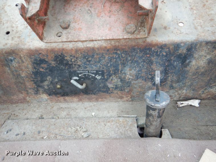 image for item DS8177 1978 Allis-Chalmers 7020  tractor