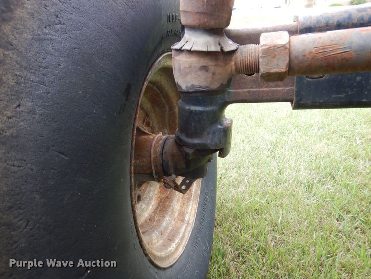 image for item DS8177 1978 Allis-Chalmers 7020  tractor