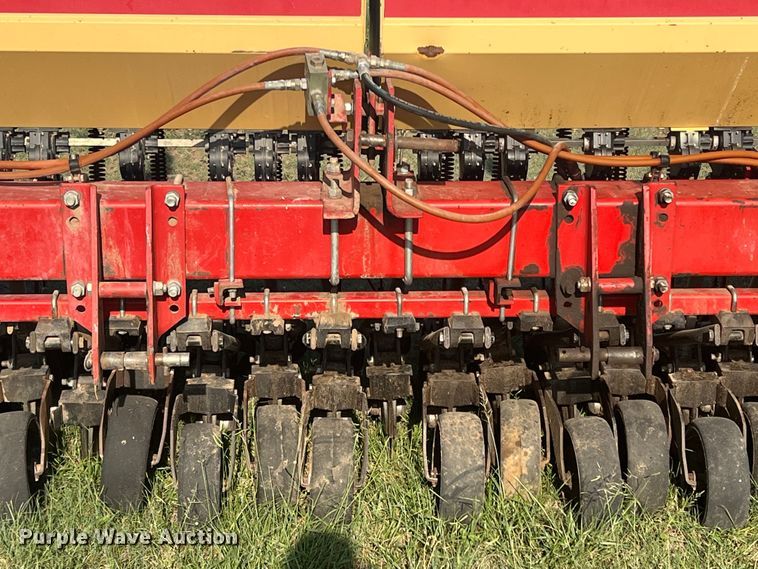 image for item DS8479 Krause 5220  grain drill