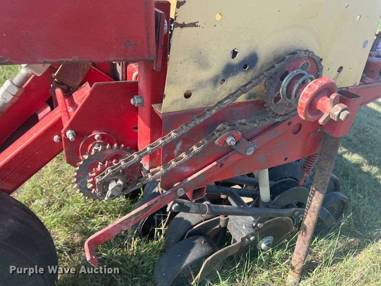 image for item DS8479 Krause 5220  grain drill