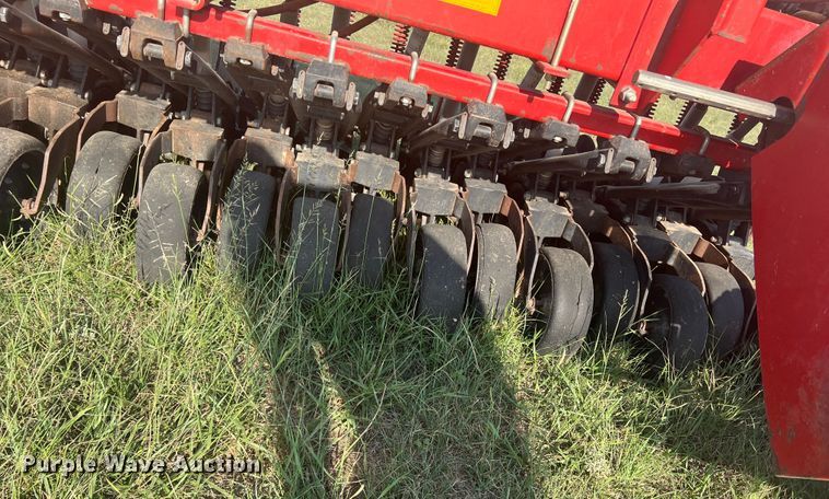 image for item DS8479 Krause 5220  grain drill