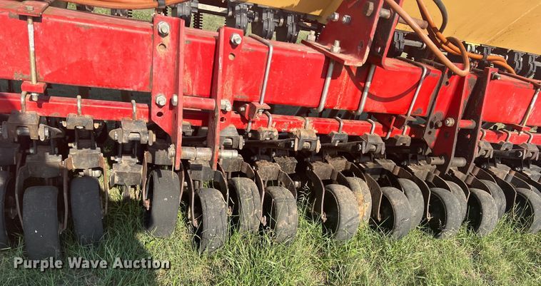 image for item DS8479 Krause 5220  grain drill