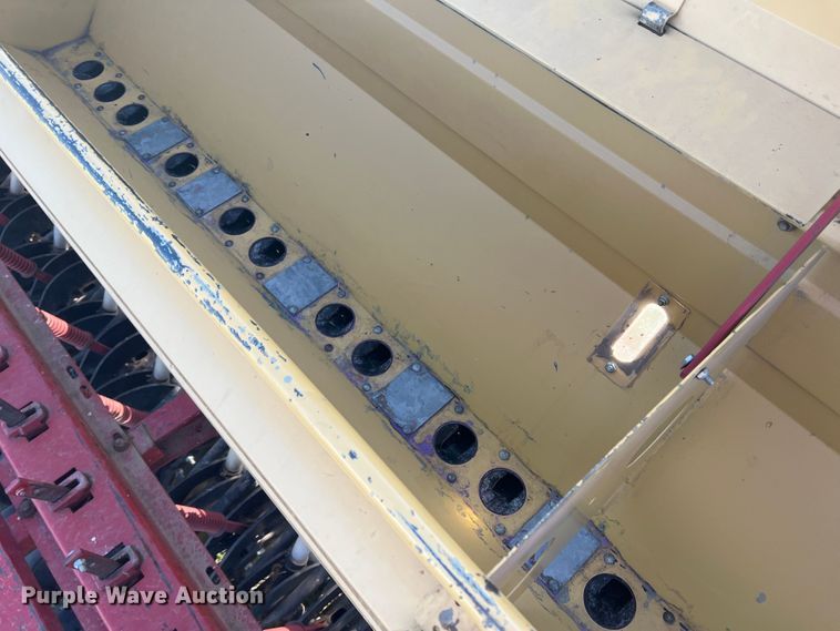 image for item DS8479 Krause 5220  grain drill