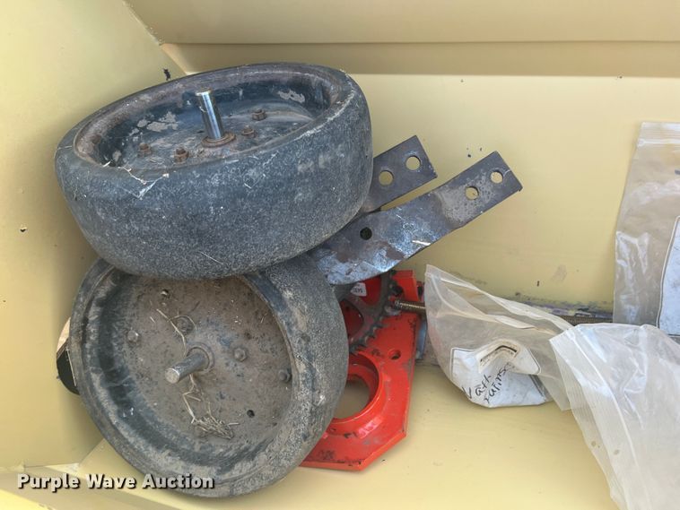 image for item DS8479 Krause 5220  grain drill