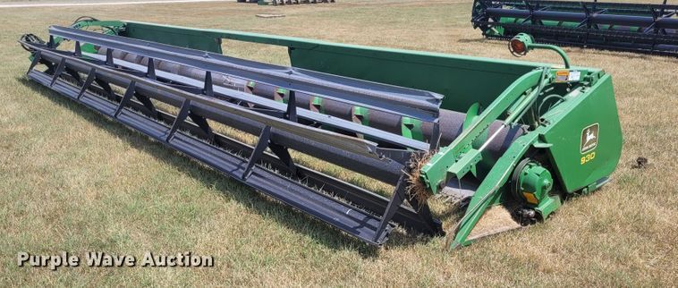 image for item FC9161 John Deere 930  rigid head