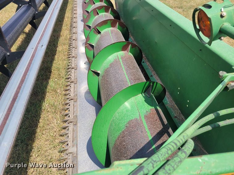 image for item FC9161 John Deere 930  rigid head