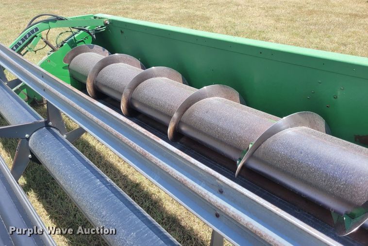 image for item FC9161 John Deere 930  rigid head