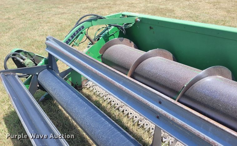 image for item FC9161 John Deere 930  rigid head