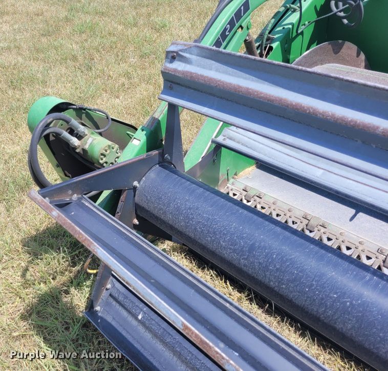 image for item FC9161 John Deere 930  rigid head