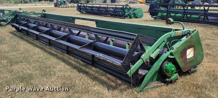 image for item FC9162 John Deere 930  rigid head