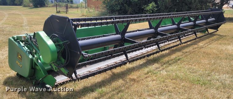 image for item FC9163 John Deere 930F  flex head