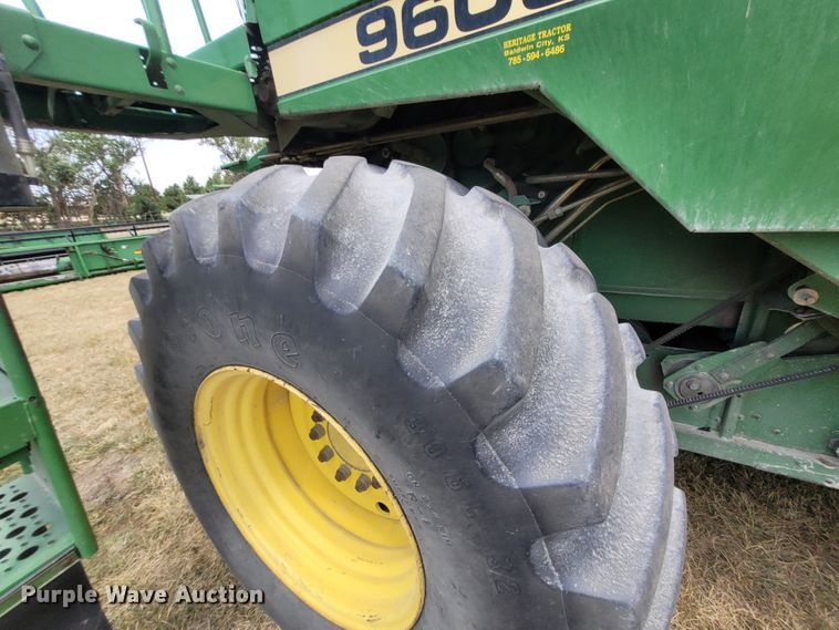 image for item FC9165 John Deere 9600  RWA combine