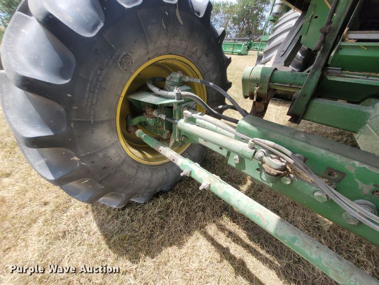 image for item FC9165 John Deere 9600  RWA combine