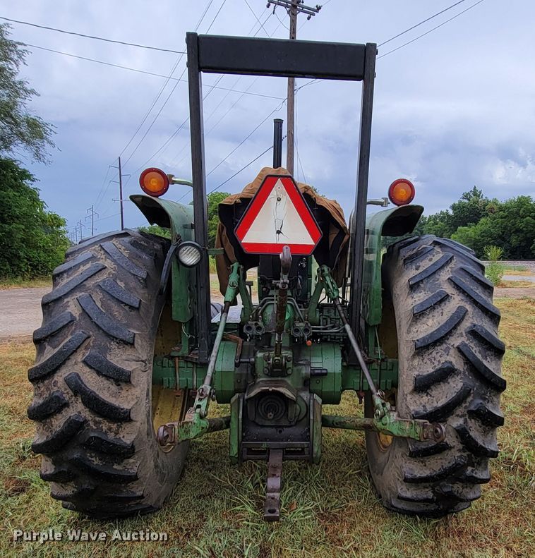 image for item HF9356 1979 John Deere 2840  tractor