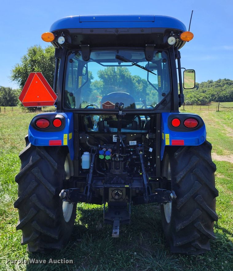 image for item JB9079 2021 New Holland Workmaster 75  MFWD tractor