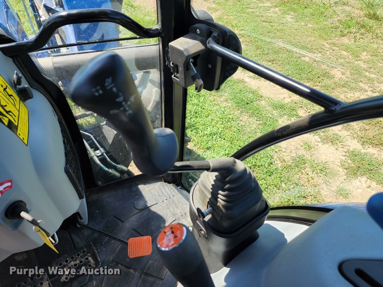 image for item JB9079 2021 New Holland Workmaster 75  MFWD tractor