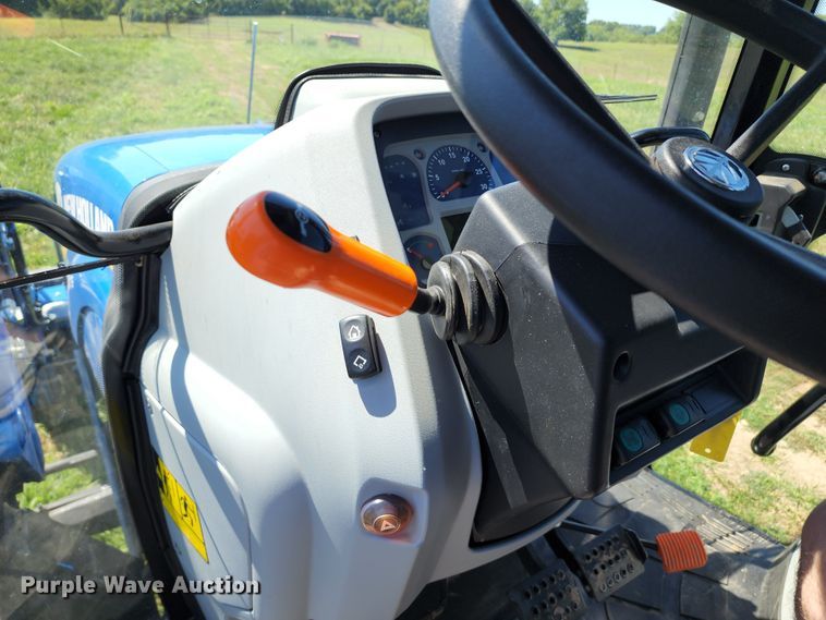 image for item JB9079 2021 New Holland Workmaster 75  MFWD tractor